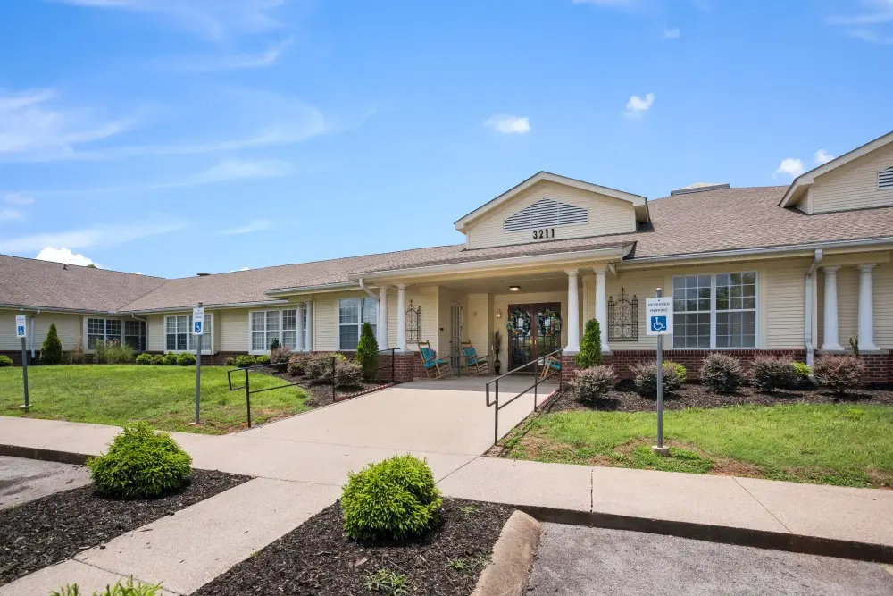 Exterior of American House Murfreesboro, a retirement community in Murfreesboro, Tennessee